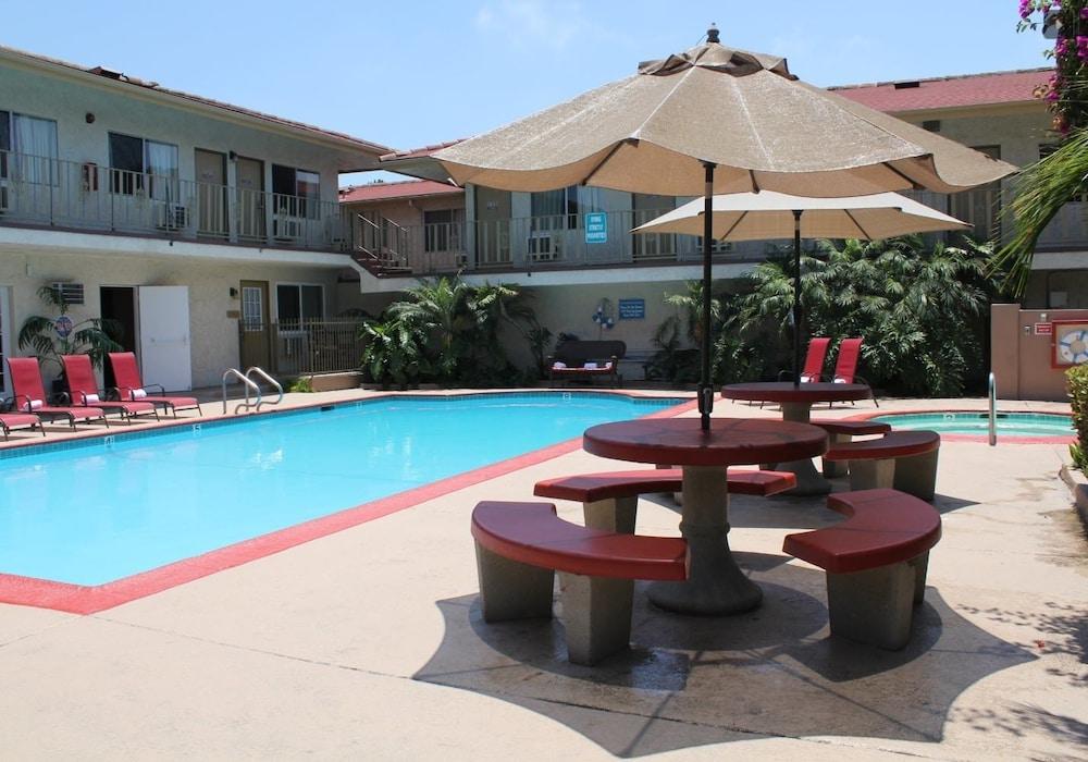 California Suites Hotel San Diego Extérieur photo
