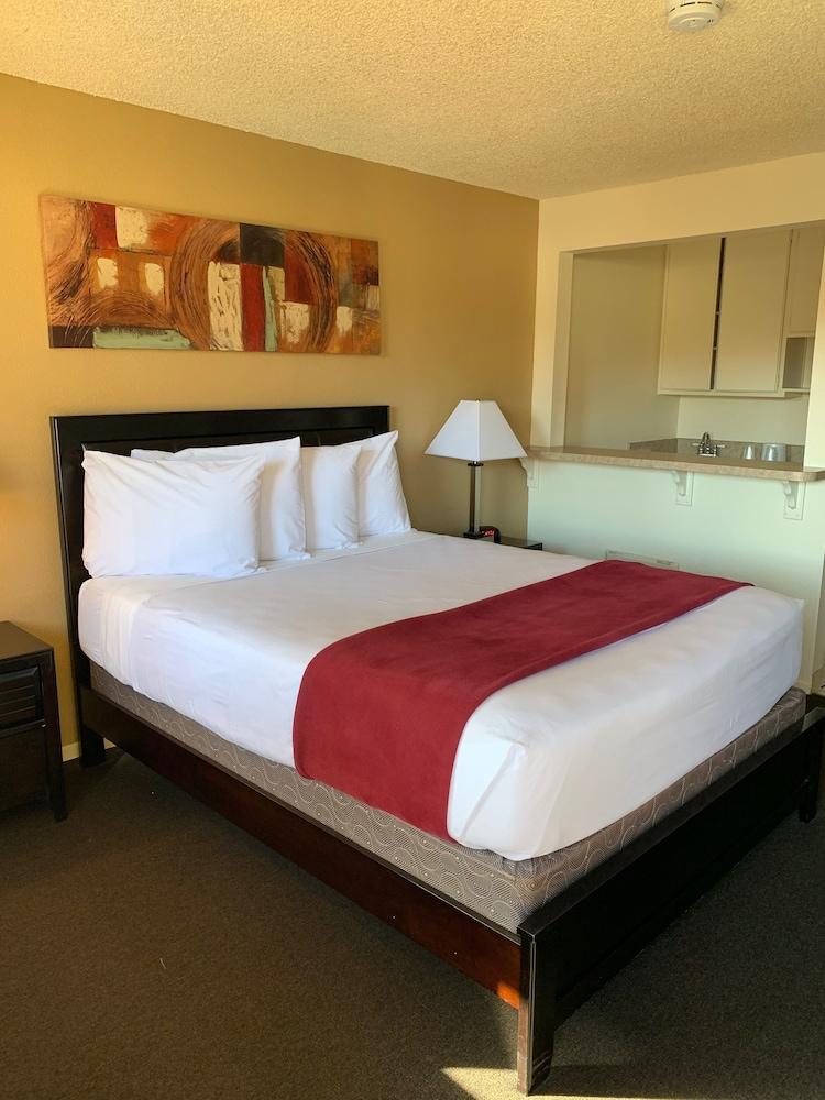 California Suites Hotel San Diego Extérieur photo