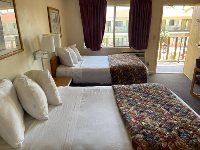 California Suites Hotel San Diego Extérieur photo