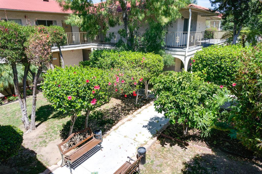 California Suites Hotel San Diego Extérieur photo