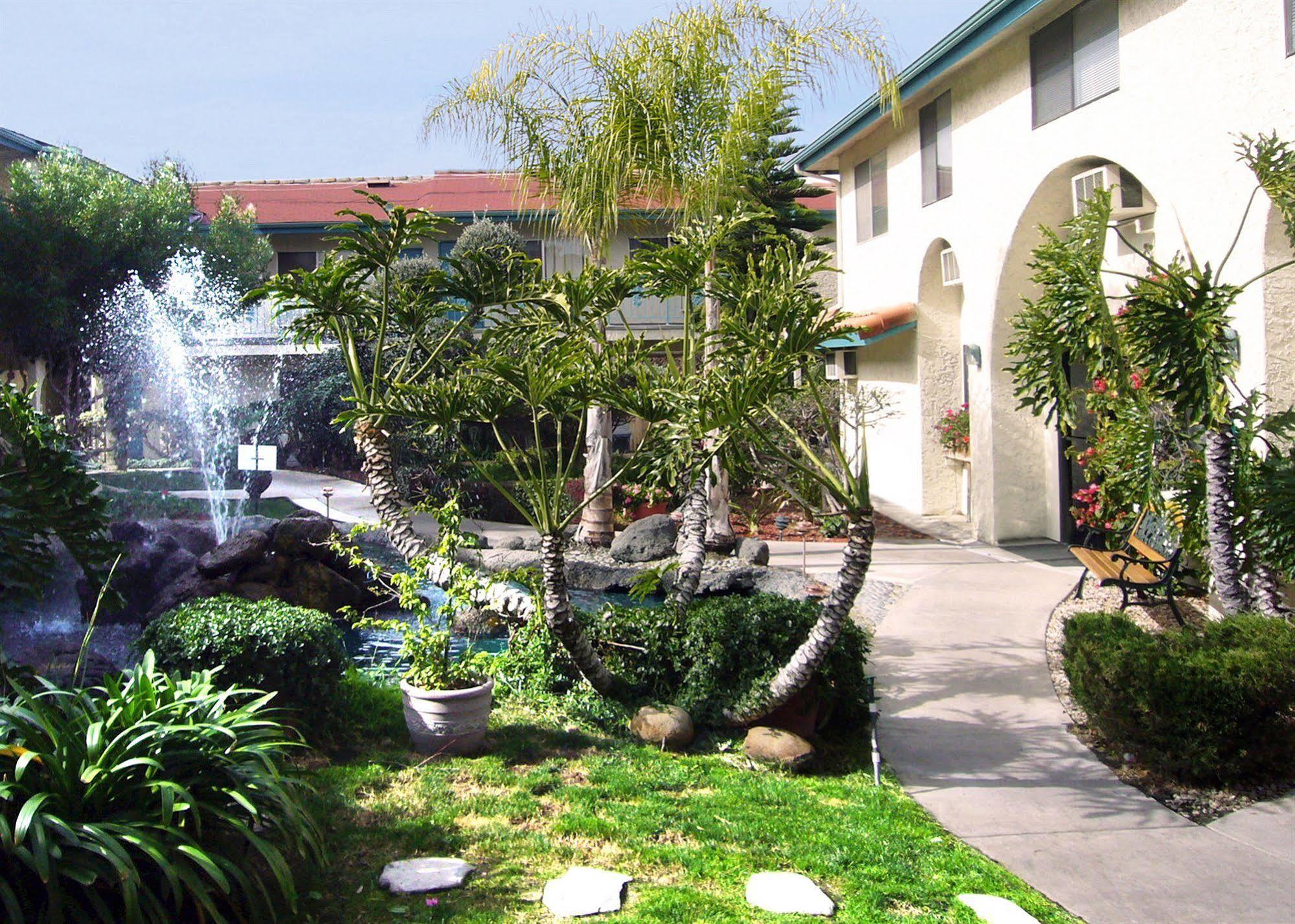 California Suites Hotel San Diego Extérieur photo